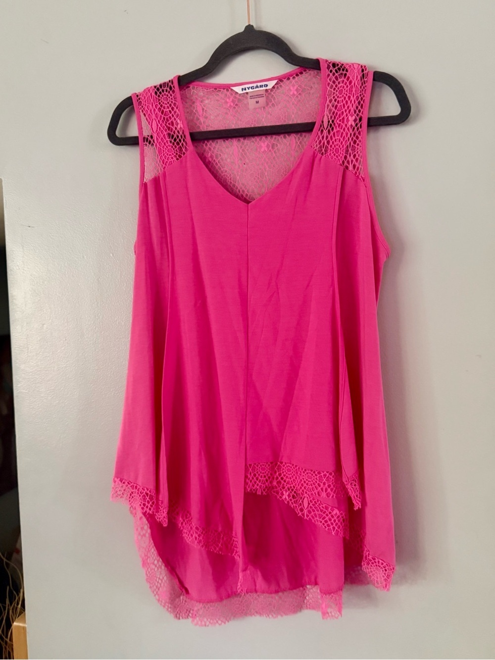 Nygard Hot Pink Sleeveless Tunic Tank Top Lace Crochet Trim Size M